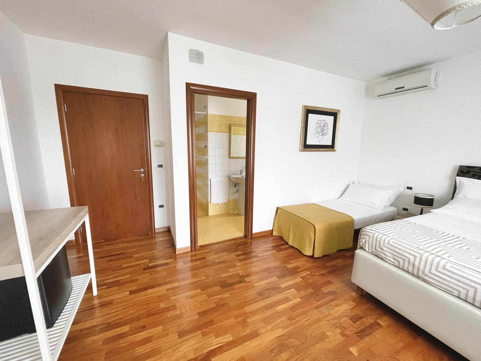 Usciglio Rooms Sanarica Phòng bức ảnh